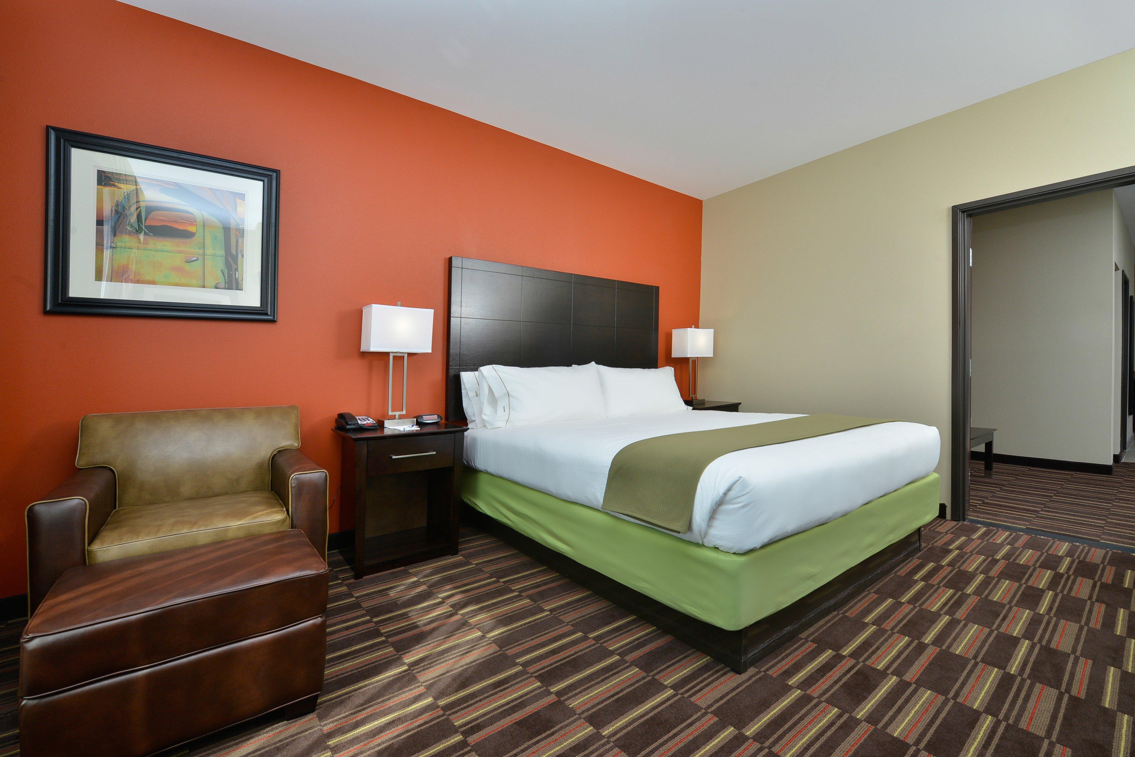 Holiday Inn Express Alva By Ihg Bagian luar foto