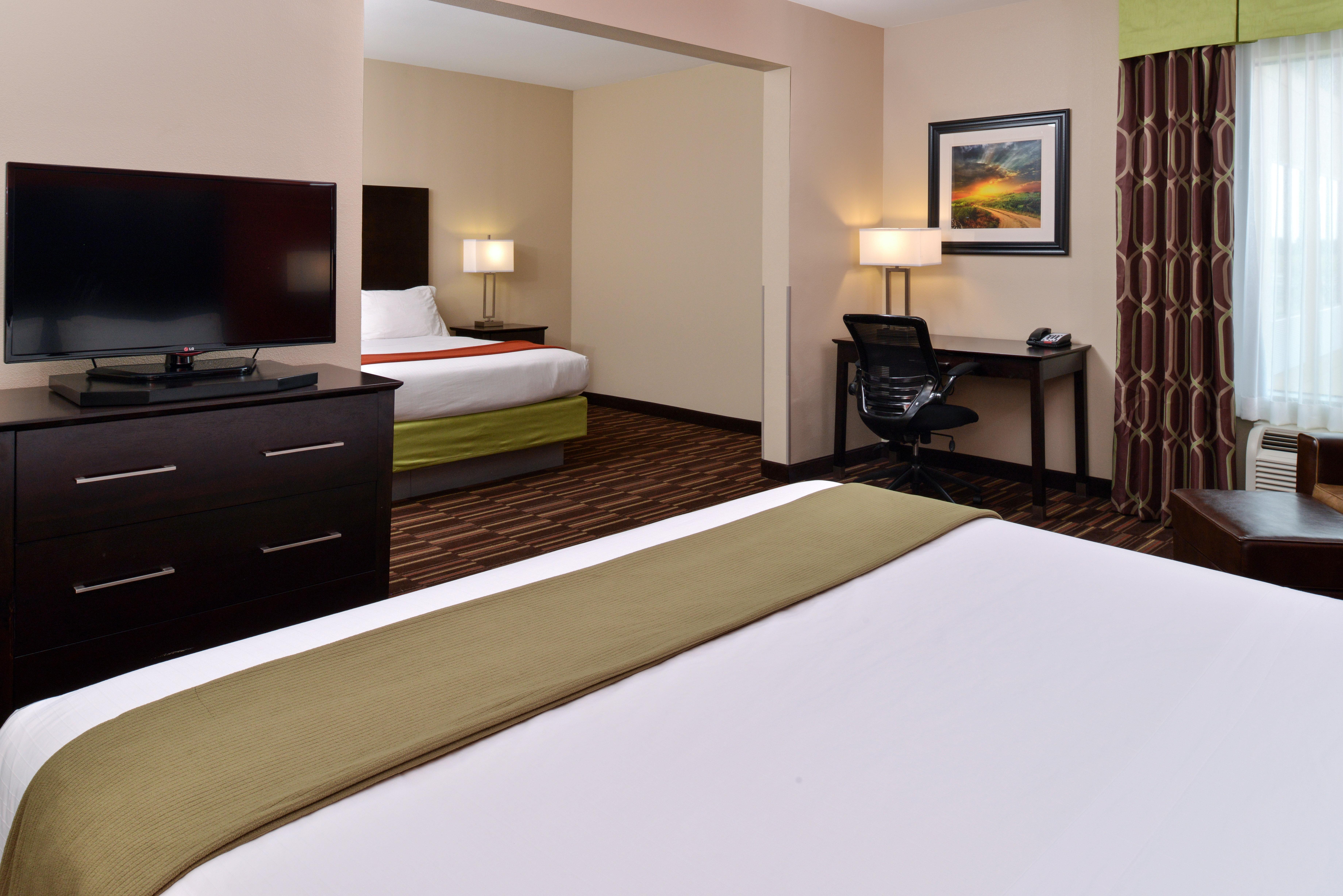 Holiday Inn Express Alva By Ihg Bagian luar foto