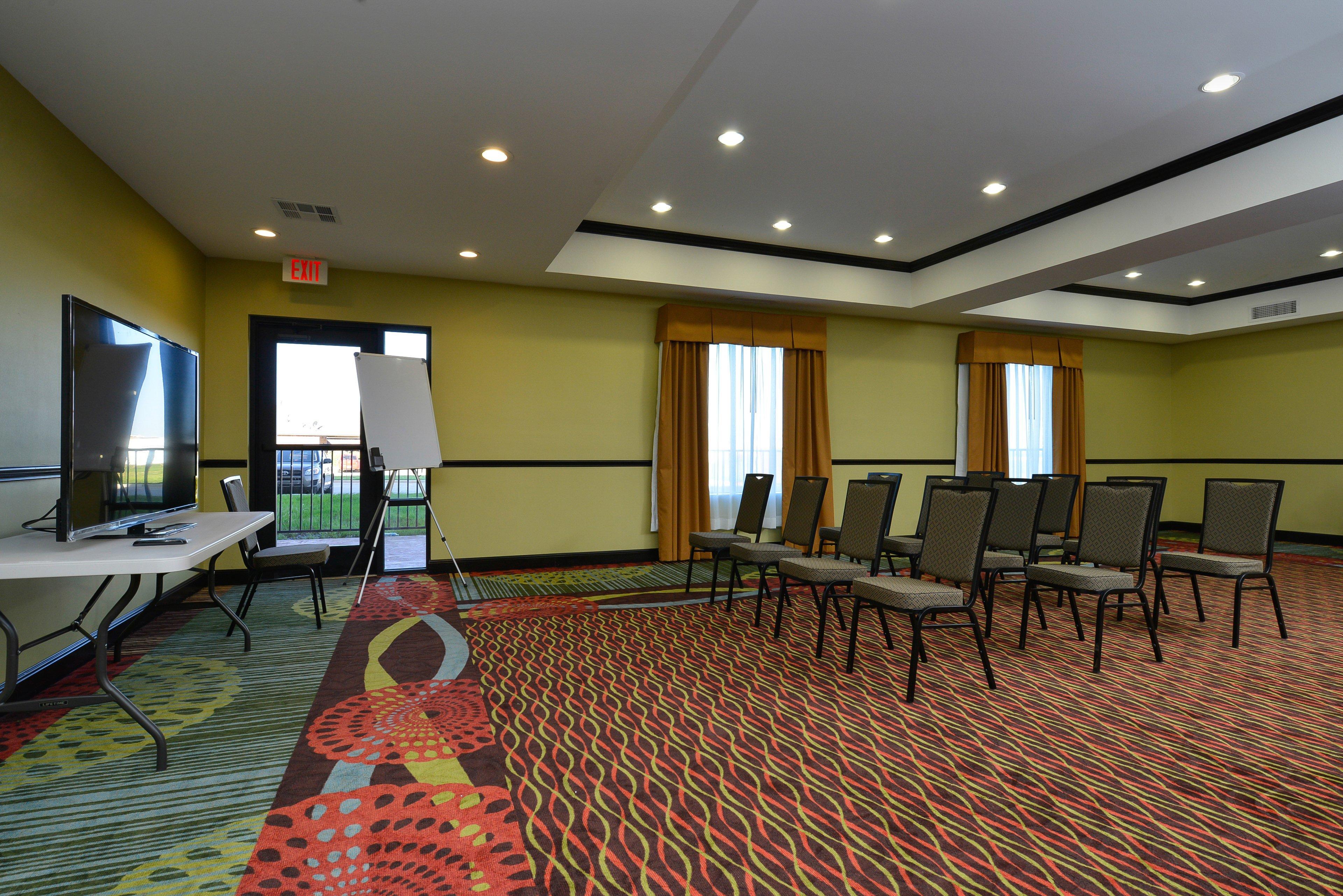 Holiday Inn Express Alva By Ihg Bagian luar foto