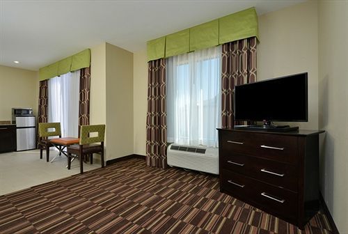 Holiday Inn Express Alva By Ihg Bagian luar foto