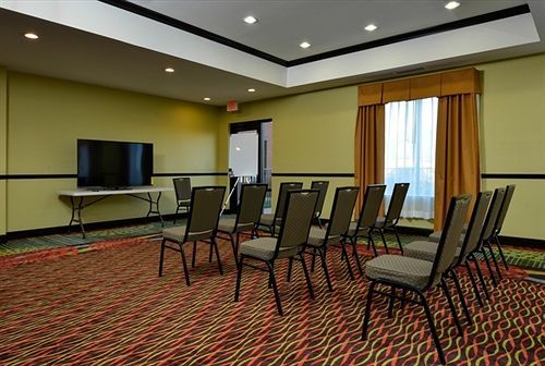 Holiday Inn Express Alva By Ihg Bagian luar foto